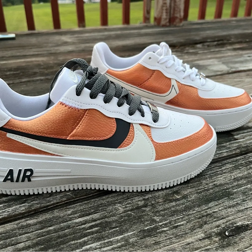 Custom, Hand Painted Nike AF1 Platforms in rose gold and charcoal gray - Picture 5 of 9